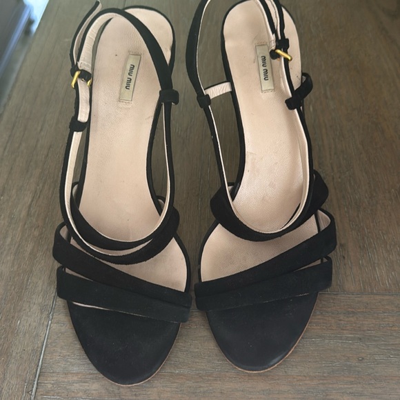 Miu Miu wedge gold heels sandals 38 - Picture 8 of 8